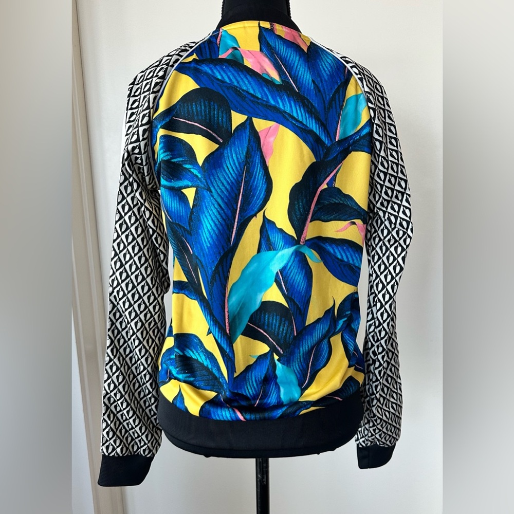 adidas Originals x Farm Rio Passinho Blue/Yellow Big Leaf Track Jacket. Size XS - Picture 11 of 16